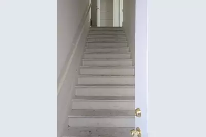 144 S Kenmore Avenue, Los Angeles, CA 90004 - Photo 15