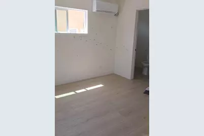 144 S Kenmore Avenue, Los Angeles, CA 90004 - Photo 25