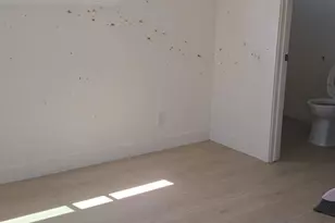 144 S Kenmore Ave, Los Angeles, CA 90004 - Photo 25