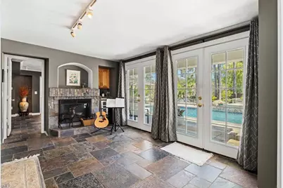 1556 Via Rancho Parkway, Escondido, CA 92029 - Photo 17