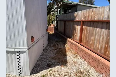 245 W Bobier Drive #72, Vista, CA 92083 - Photo 15
