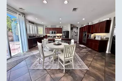 38112 Encanto Rd, Murrieta, CA 92563 - Photo 9