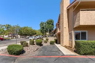 31909 Del Cielo Este, Bonsall, CA 92003 - Photo 11
