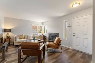 31909 Del Cielo Este, Bonsall, CA 92003 - Photo 3