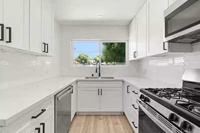 1061 Old Stage Road, Fallbrook, CA 92028 - Photo 17