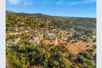9210 Tropico Drive, La Mesa, CA 91941 - Photo 17