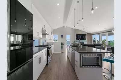 1044 Arcadia Rd, Encinitas, CA 92024 - Photo 23