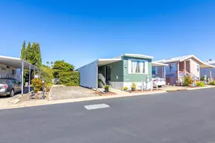 1010 E Bobier Dr, Vista, CA 92084 - Photo 3