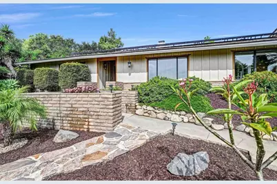 3056 Overhill Drive, Vista, CA 92084 - Photo 3