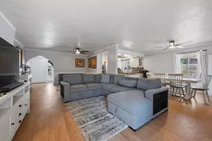 2351 Stewart Pl, Escondido, CA 92027 - Photo 9