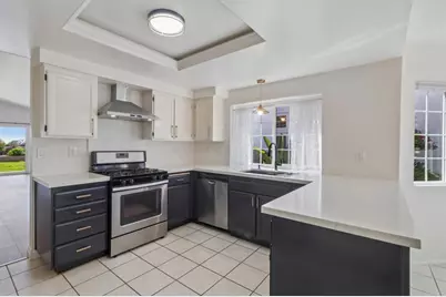 2124 Redwood Crst, Vista, CA 92081 - Photo 9