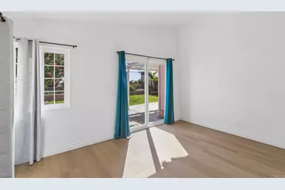 2124 Redwood Crst, Vista, CA 92081 - Photo 15