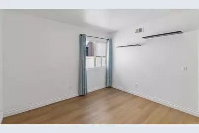 2124 Redwood Crst, Vista, CA 92081 - Photo 19