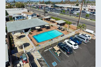 6 Biltmore Ave, Escondido, CA 92027 - Photo 21