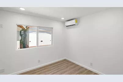 6 Biltmore Ave, Escondido, CA 92027 - Photo 17