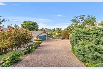 1092 Serena Way, San Marcos, CA 92078 - Photo 7