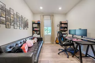 10862 Everly Way, San Diego, CA 92129 - Photo 13
