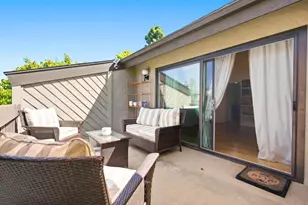 8346 Via Sonoma, La Jolla, CA 92037 - Photo 15