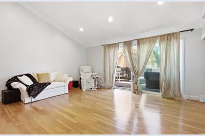 8346 Via Sonoma #D, La Jolla, CA 92037 - Photo 17