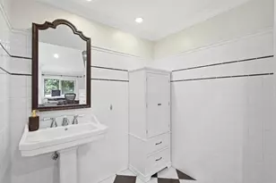 8346 Via Sonoma, La Jolla, CA 92037 - Photo 19