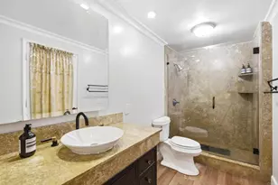 8346 Via Sonoma, La Jolla, CA 92037 - Photo 19