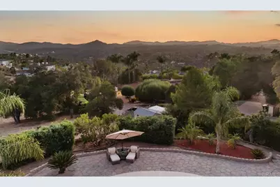 1118 Orangewood Drive, Escondido, CA 92025 - Photo 45