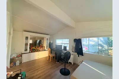 400 N Melrose Drive #22, Vista, CA 92083 - Photo 9