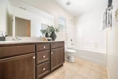 352 Tom McGuinness Jr Circle, Fallbrook, CA 92028 - Photo 29