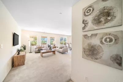 352 Tom McGuinness Jr Circle, Fallbrook, CA 92028 - Photo 5