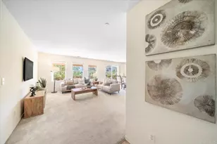 352 Tom McGuinness Jr Circle, Fallbrook, CA 92028 - Photo 5