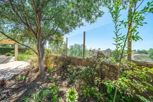 352 Tom McGuinness Jr Circle, Fallbrook, CA 92028 - Photo 3