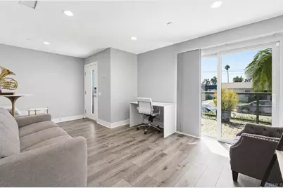 3030 Jarvis Street #7, San Diego, CA 92106 - Photo 15