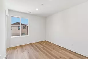 725 Kingbird Loop, Oceanside, CA 92058 - Photo 39