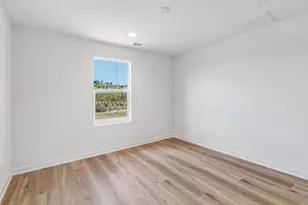 725 Kingbird Loop, Oceanside, CA 92058 - Photo 35