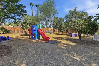 2017 Felicita Road, Escondido, CA 92025 - Photo 27