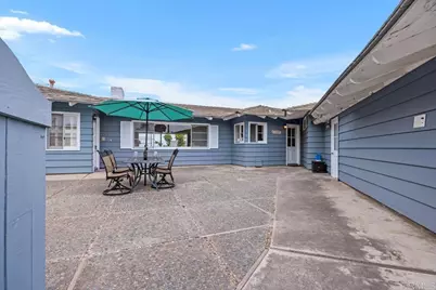 3450 Camden Circle, Carlsbad, CA 92008 - Photo 5