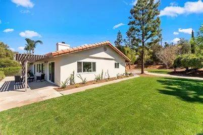 938 Evergreen Lane, Vista, CA 92084 - Photo 25