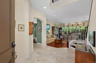 1689 Robin Pl, Carlsbad, CA 92011 - Photo 3
