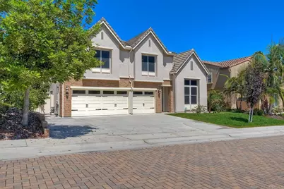 629 Amarra Lane, Vista, CA 92083 - Photo 1