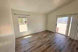 2359 Mapleleaf Dr, Vista, CA 92081 - Photo 13
