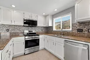 5133 Andrew Jackson St, Oceanside, CA 92057 - Photo 9