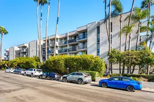 727 Sapphire St, San Diego, CA 92109 - Photo 59