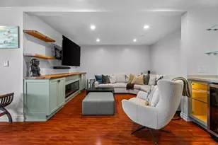 727 Sapphire St, San Diego, CA 92109 - Photo 13