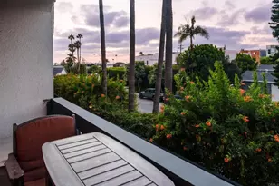 727 Sapphire St, San Diego, CA 92109 - Photo 35