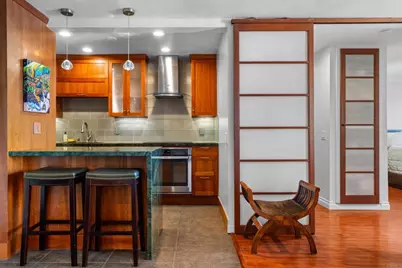 727 Sapphire Street #208, San Diego, CA 92109 - Photo 5