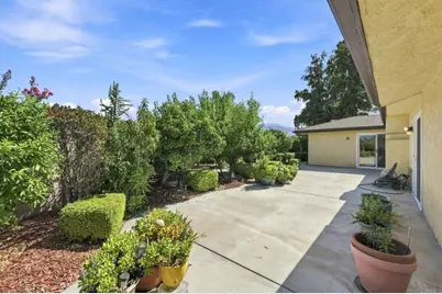 43154 Parkway Avenue, Hemet, CA 92544 - Photo 49