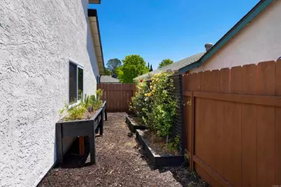 3577 Winslow Rd, Oceanside, CA 92056 - Photo 37