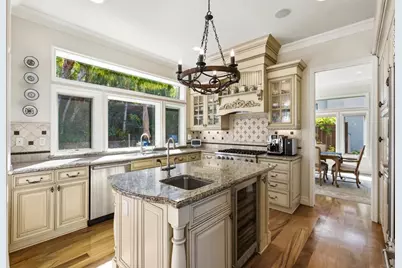 799 Hygeia Avenue, Encinitas, CA 92024 - Photo 15