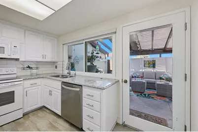 16555 Caminito Vecinos #40, San Diego, CA 92128 - Photo 9