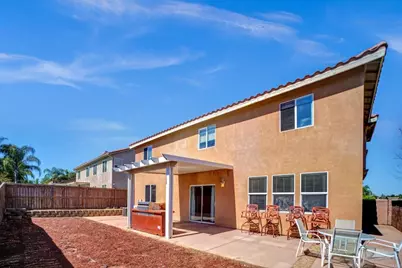 33347 Breighton Wood St, Menifee, CA 92584 - Photo 5